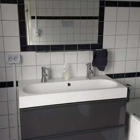 伦勃朗广场船屋 船屋